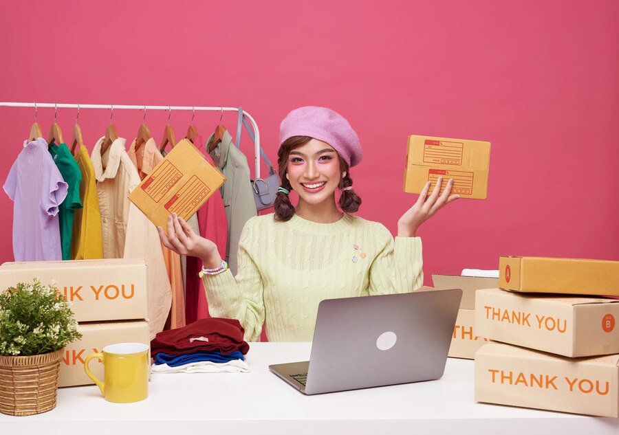 Ilustrasi Seller Marketplace (Sumber: Freepik)